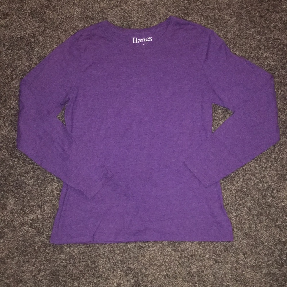 Hanes cotton long sleeve tee, never worn